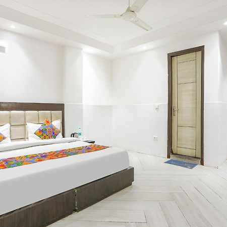 Fabexpress Lotus Palace New Delhi Exterior foto