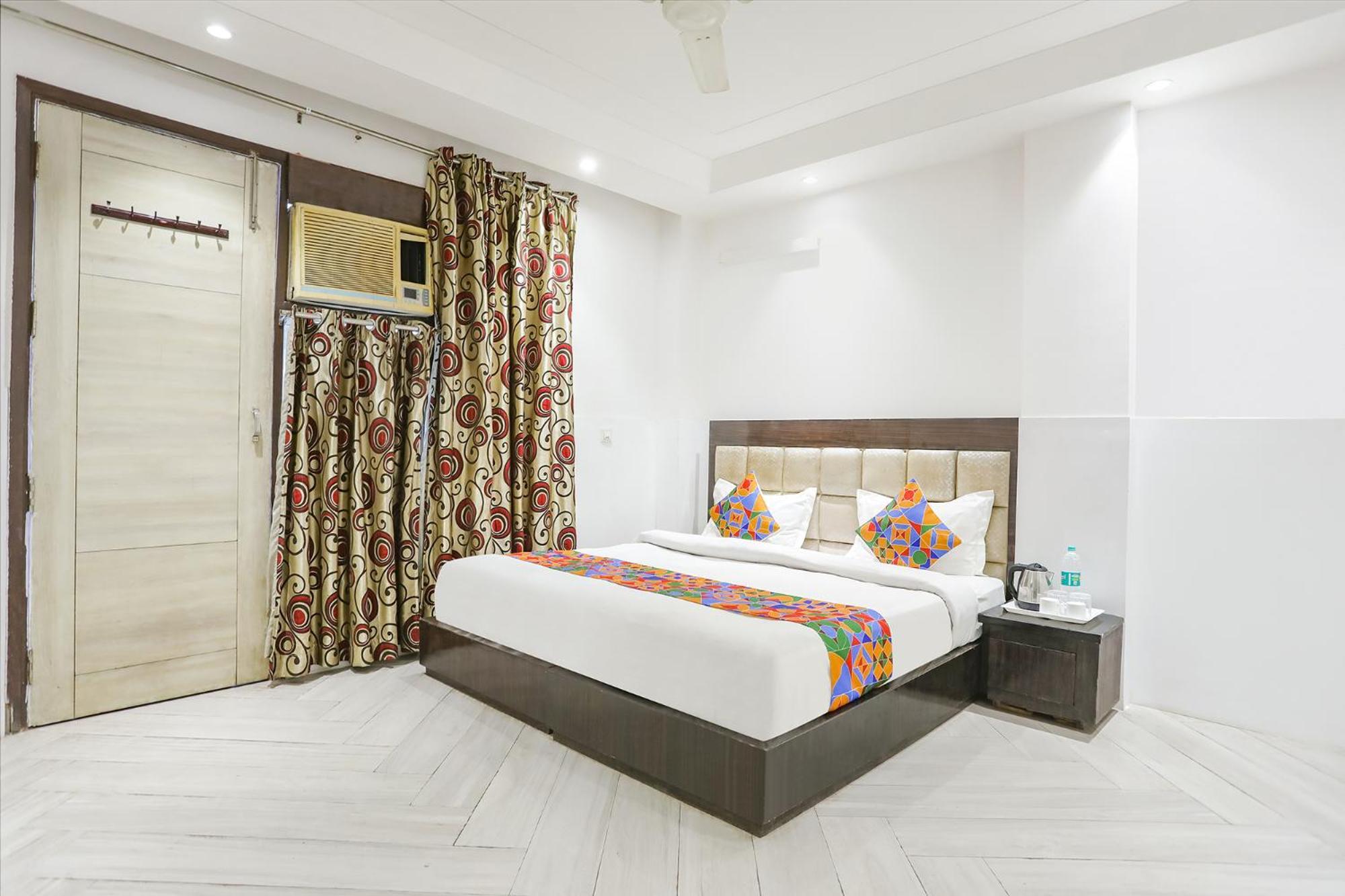 Fabexpress Lotus Palace New Delhi Exterior foto