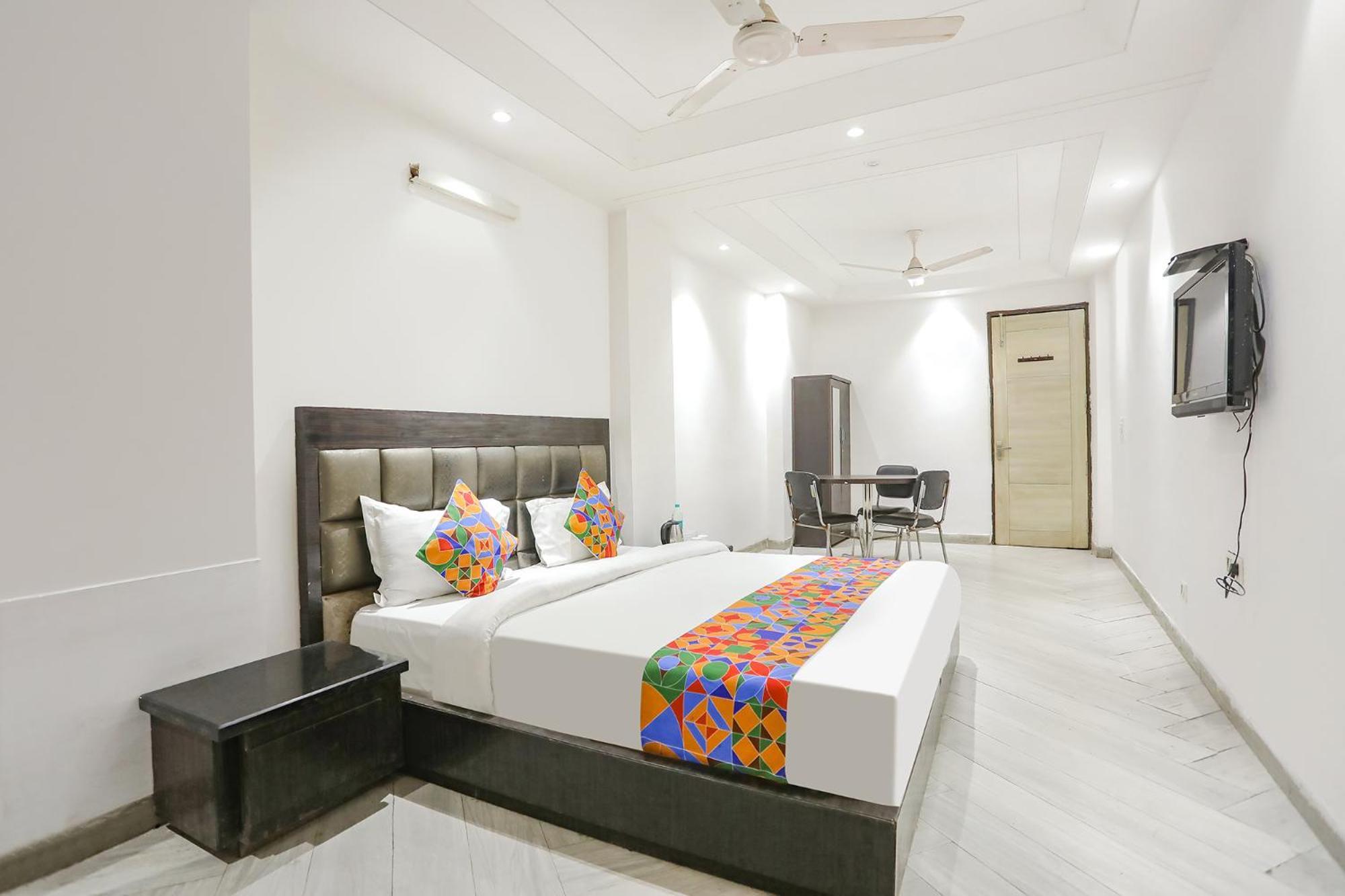 Fabexpress Lotus Palace New Delhi Exterior foto