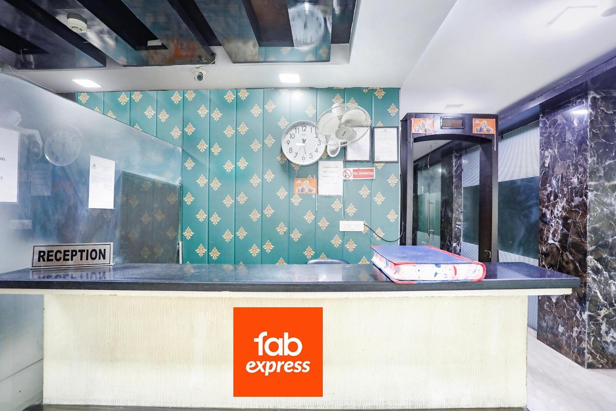 Fabexpress Lotus Palace New Delhi Exterior foto