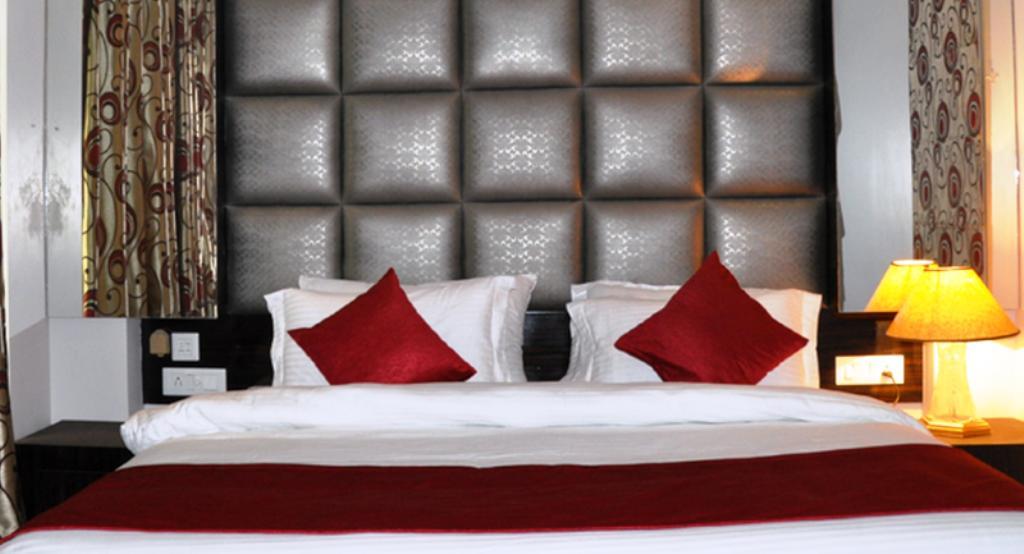 Fabexpress Lotus Palace New Delhi Exterior foto